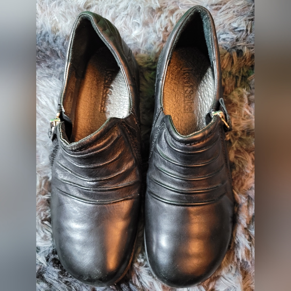 Josef Seibel size 36 Black